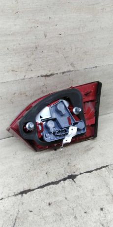 fonar-zadnii-levyi-volkswagen-jetta-vi-art-100931-big-2