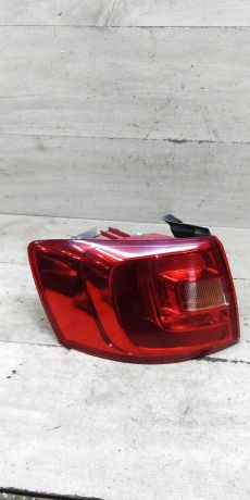 fonar-zadnii-levyi-volkswagen-jetta-vi-art-100932-big-1