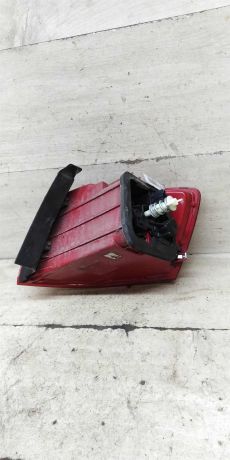 fonar-zadnii-levyi-volkswagen-jetta-vi-art-100932-big-3