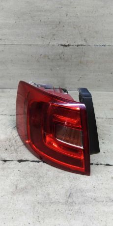 fonar-zadnii-levyi-volkswagen-jetta-vi-art-100932-big-0