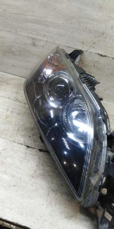 fara-peredniaia-pravaia-mazda-3-bk-sedan-art-100938-big-8