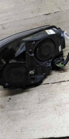 fara-peredniaia-levaia-ford-focus-iii-art-100939-big-9