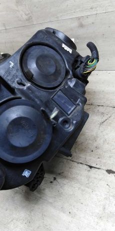 fara-peredniaia-levaia-ford-focus-iii-art-100939-big-6