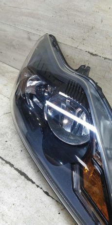 fara-peredniaia-pravaia-ford-focus-ii-restailing-art-100940-big-2