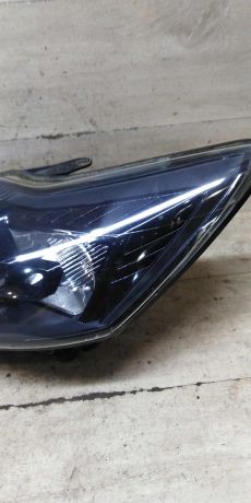 fara-peredniaia-levaia-ford-focus-ii-restailing-art-100941-big-6