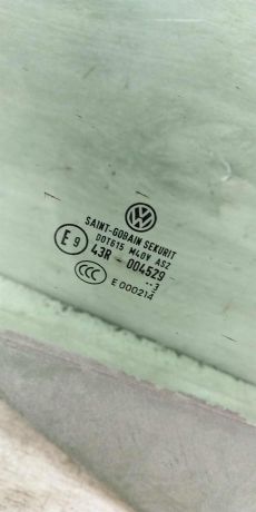 steklo-dveri-perednee-pravoe-volkswagen-jetta-vi-art-101090-big-2