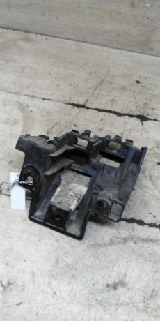 kronstein-zadnii-pravyi-pod-fonar-volkswagen-jetta-vi-art-101119-big-0