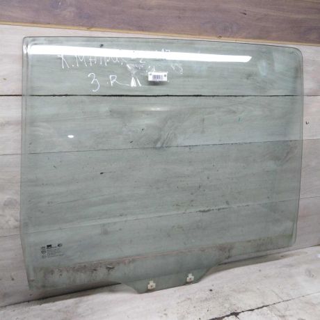 steklo-dveri-zadnee-pravoe-hyundai-matrix-art-101343-big-0