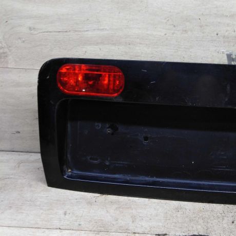 fonar-zadnii-nakladka-pod-nomer-blenda-audi-a6-c5-universal-art-101517-big-1