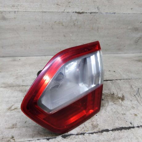 fonar-zadnii-pravyi-v-krysku-bagaznika-renault-fluence-i-art-101596-big-0