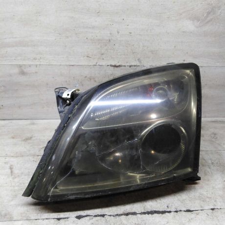 fara-peredniaia-levaia-opel-vectra-c-dorestailing-defekt-art-101923-big-0