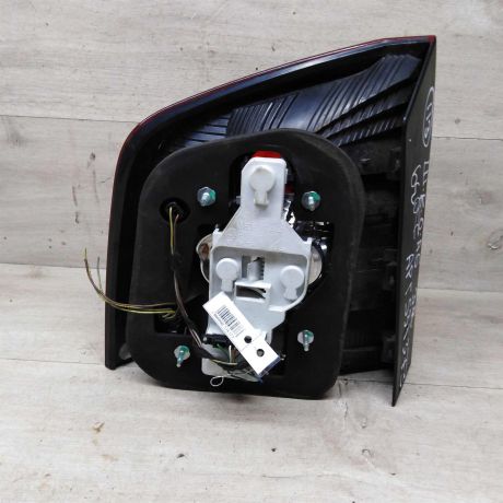 fonar-zadnii-pravyi-skoda-octavia-a5-restailing-universal-art-101998-big-3