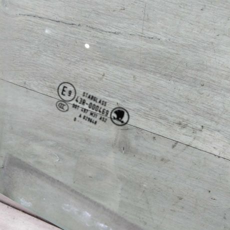 steklo-dveri-zadnee-pravoe-skoda-yeti-art-102021-big-1