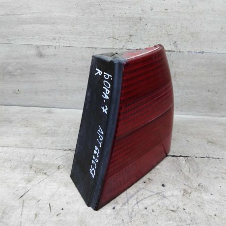 fonar-zadnii-pravyi-volkswagen-bora-volkswagen-jetta-4-art-102488-big-4
