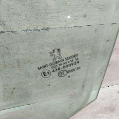 steklo-dveri-perednee-levoe-peugeot-308-i-art-102570-big-2