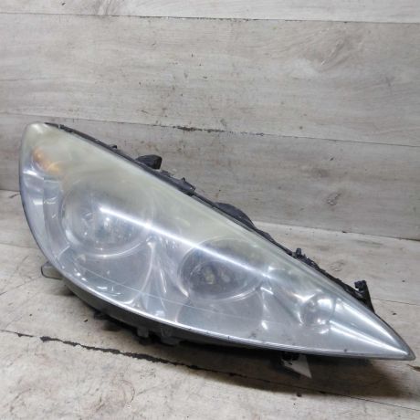 fara-peredniaia-pravaia-peugeot-308-i-defekty-na-foto-16i-2010gv-peugeot-308-i-art-102812-big-0