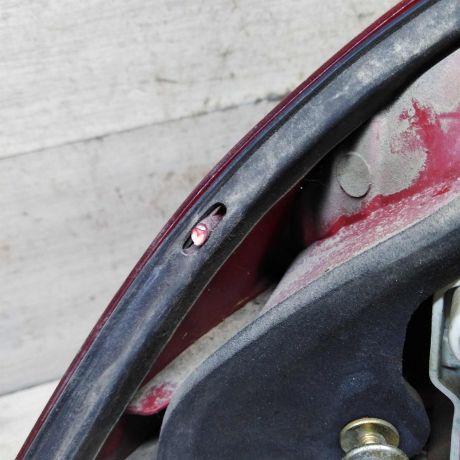 fonar-zadnii-pravyi-ford-mondeo-3-defekty-na-foto-25i-2004gv-ford-mondeo-iii-sedan-art-103060-big-9