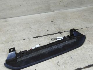 fonar-zadnii-dopolnitelnyi-nissan-almera-n16-art-103131