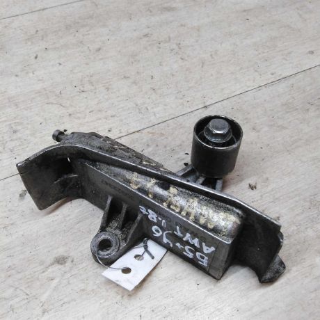 natiazitel-remnia-volkswagen-passat-b5-gp-18-t-art-31397-big-0