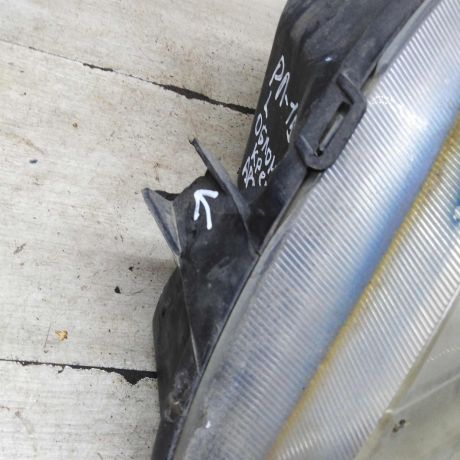 fara-peredniaia-levaia-renault-logan-i-art-103389-big-1