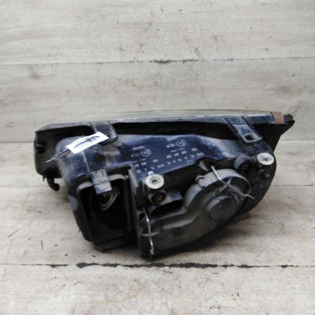 fara-peredniaia-pravaia-volkswagen-bora-volkswagen-jetta-4-art-103482-big-3