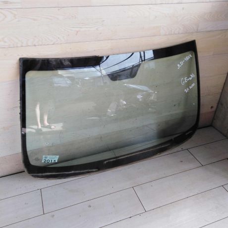 steklo-lobovoe-geely-emgrand-x7-art-103906-big-1