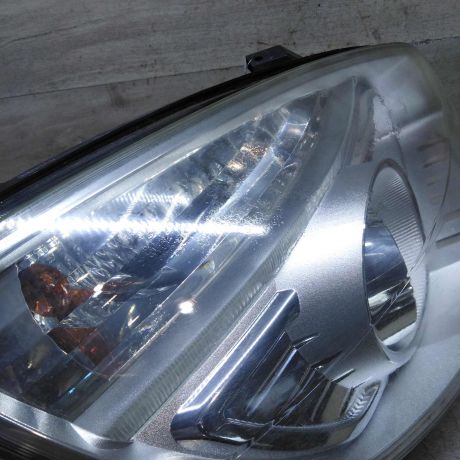 fara-peredniaia-pravaia-renault-scenic-2-restailing-art-104049-big-1