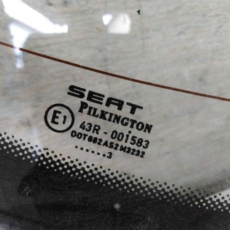 steklo-zadnee-seat-cordoba-ii-art-104117-big-4