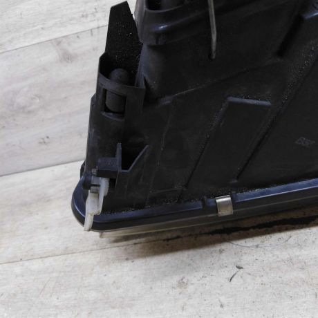 fara-peredniaia-pravaia-audi-a6-c5-rest-art-104121-big-8