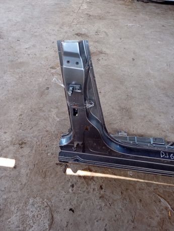 porog-kuzova-pravyi-volkswagen-jetta-vi-niz-srezan-art-104243-big-3