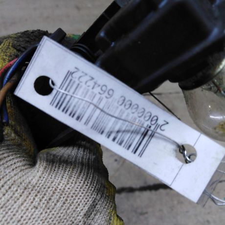 palata-zadnego-fonaria-pravaia-volkswagen-bora-volkswagen-jetta-4-art-104413-big-1