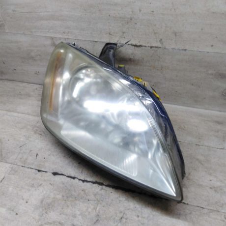 fara-peredniaia-pravaia-ford-c-max-dorestailing-art-104437-big-7