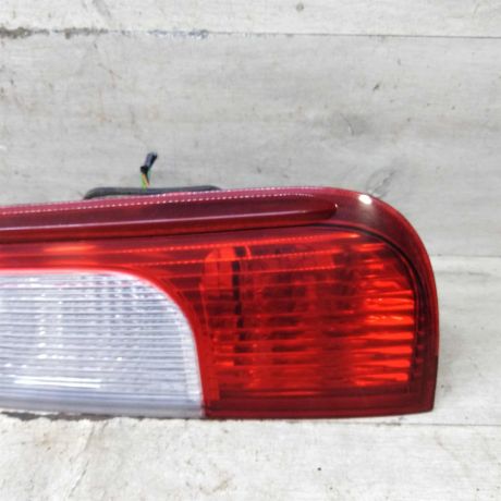 fonar-zadnii-pravyi-ford-c-max-dorestailing-art-104447-big-7