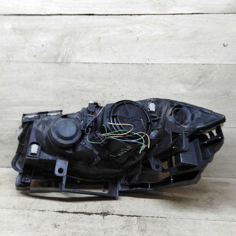 fara-peredniaia-pravaia-renault-megane-ii-rest-art-104548-big-4