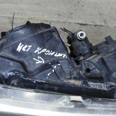 fara-peredniaia-pravaia-renault-megane-ii-rest-art-104548-big-3