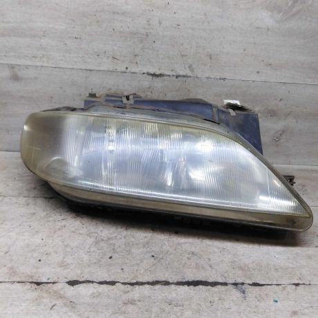 fara-peredniaia-pravaia-citroen-xsara-wagon-art-104647-big-4