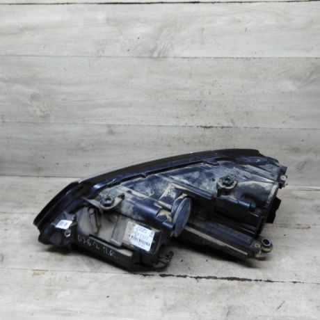 fara-peredniaia-pravaia-volkswagen-jetta-vi-pg-art-105339-big-6