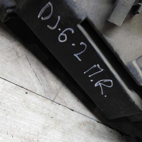 fara-peredniaia-pravaia-volkswagen-jetta-vi-pg-art-105339-big-5