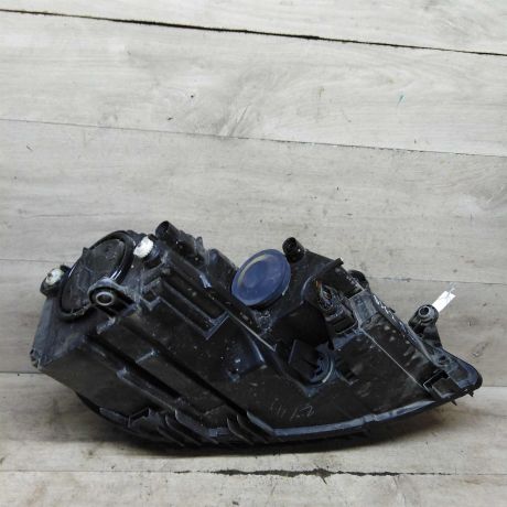 fara-peredniaia-levaia-volkswagen-jetta-vi-pg-art-105340-big-6