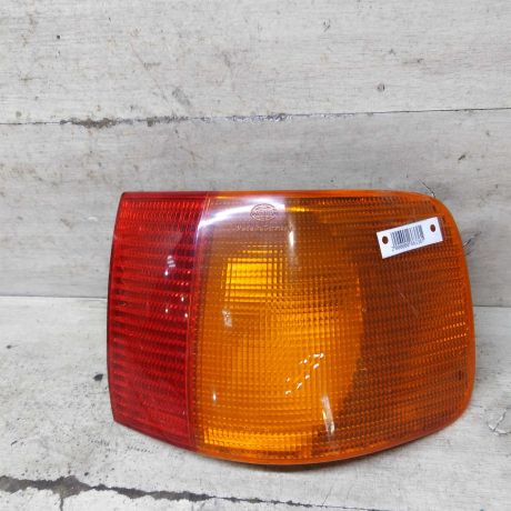 fonar-zadnii-pravyi-audi-100-c4-art-105447-big-3