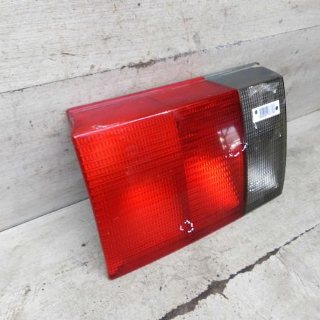 fonar-zadnii-levyi-audi-100-c4-art-105449-big-4