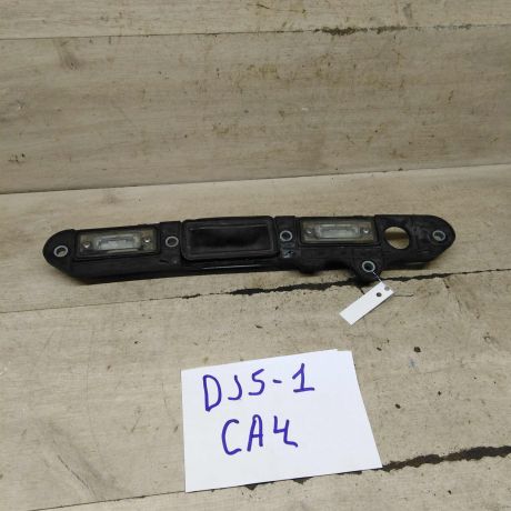 fonar-podsvetki-nomera-volkswagen-jetta-5-art-105518-big-3