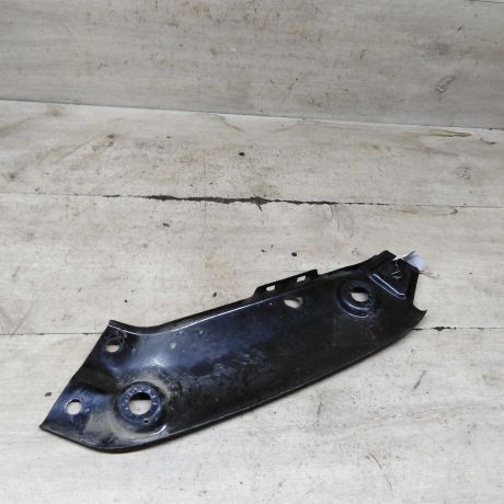 kronstein-krepleniia-fary-pravyi-volkswagen-jetta-vi-art-105700-big-0