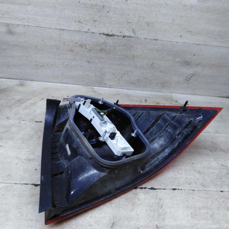 fonar-zadnii-levyi-ford-focus-2-art-105780-big-1