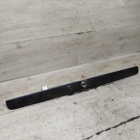 fonar-podsvetki-nomera-audi-a4-b5-art-105809-big-0