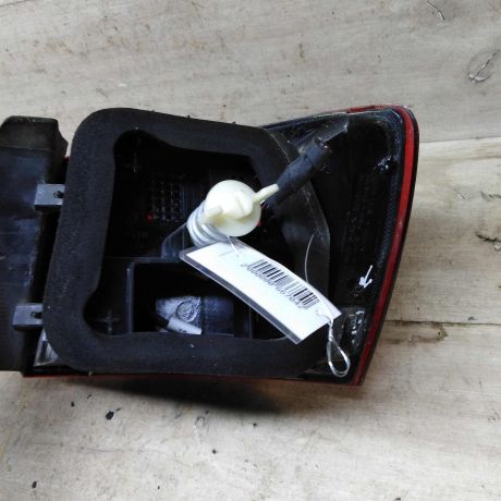 fonar-zadnii-levyi-volkswagen-jetta-vi-art-105954-big-1