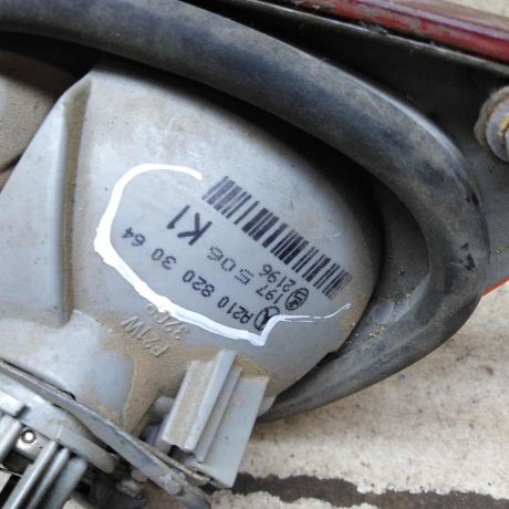 fonar-zadnii-pravyi-mercedes-e-klass-w210-art-106070-big-2