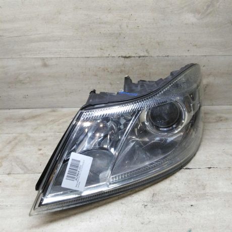 fara-peredniaia-levaia-skoda-octavia-a5-art-106076-big-2