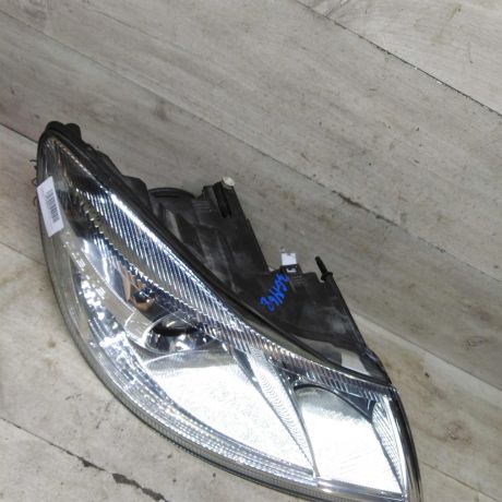 fara-peredniaia-pravaia-skoda-octavia-a5-art-106077-big-1