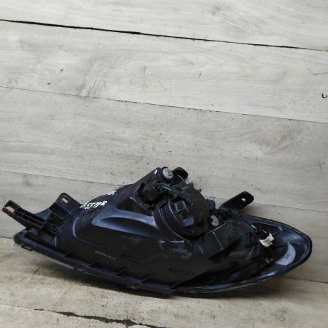 fara-peredniaia-pravaia-chevrolet-lacetti-xetcbek-art-106597-big-7